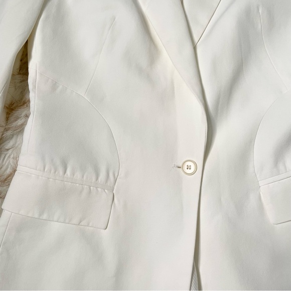 Express winter white fitted blazer. NWOT - Picture 4 of 8